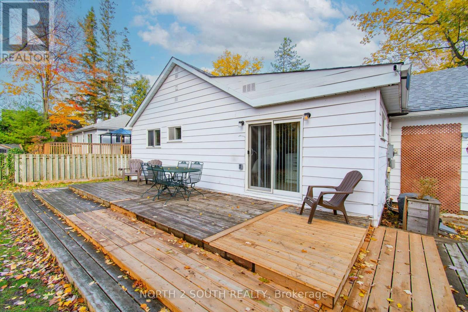 98 33rd Street N, Wasaga Beach, ON, L9Z 2B9 - 3
