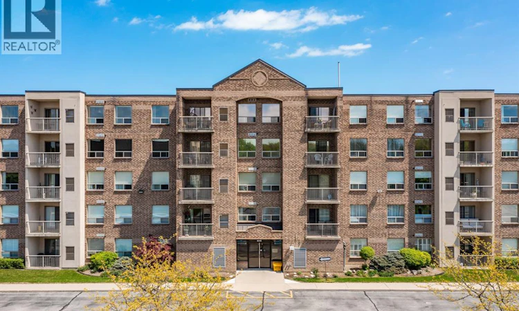 109-8335 Wyandotte Street East