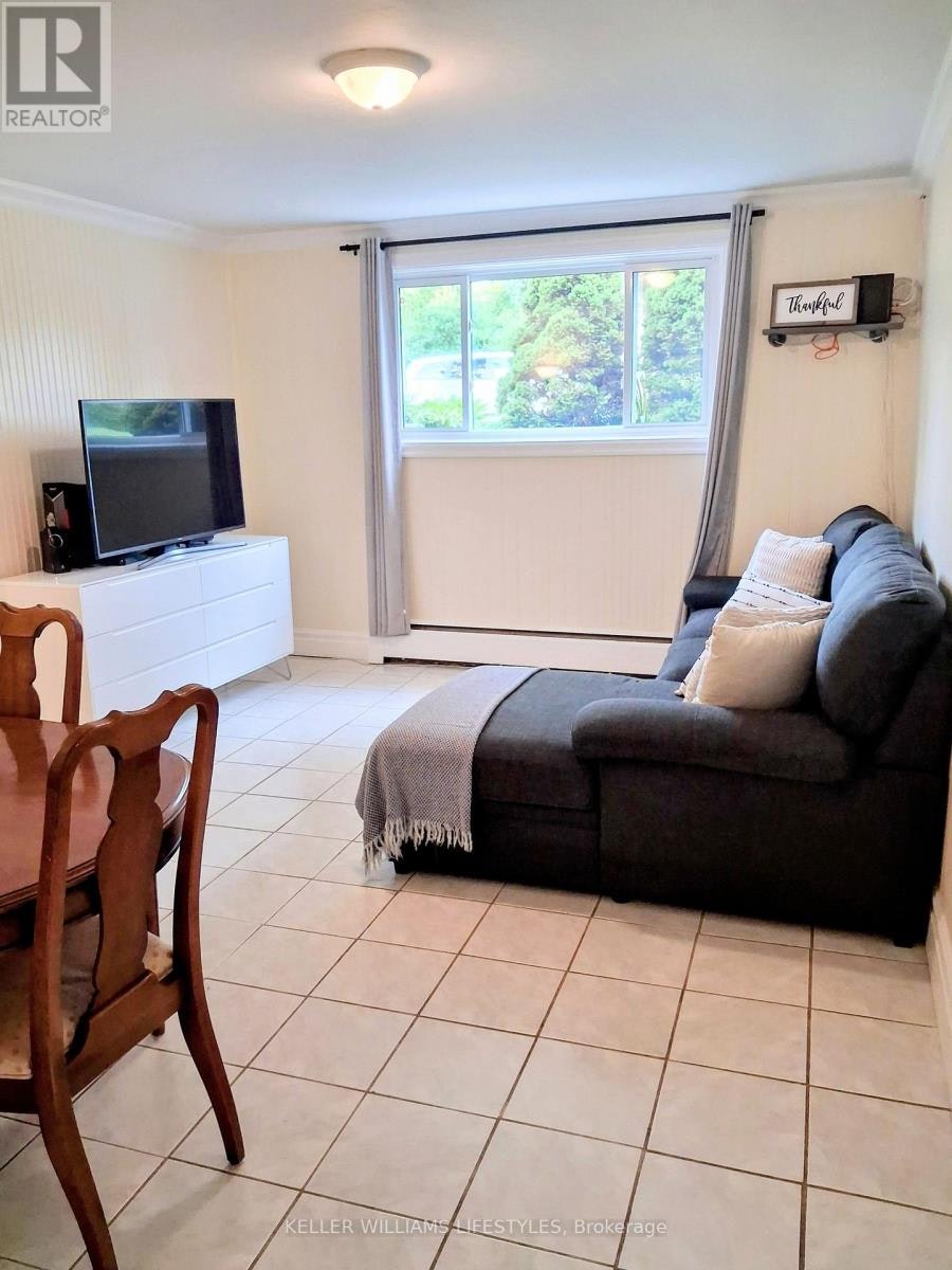 318 Base Line Road W, London, ON, N6J 1W1 - 3