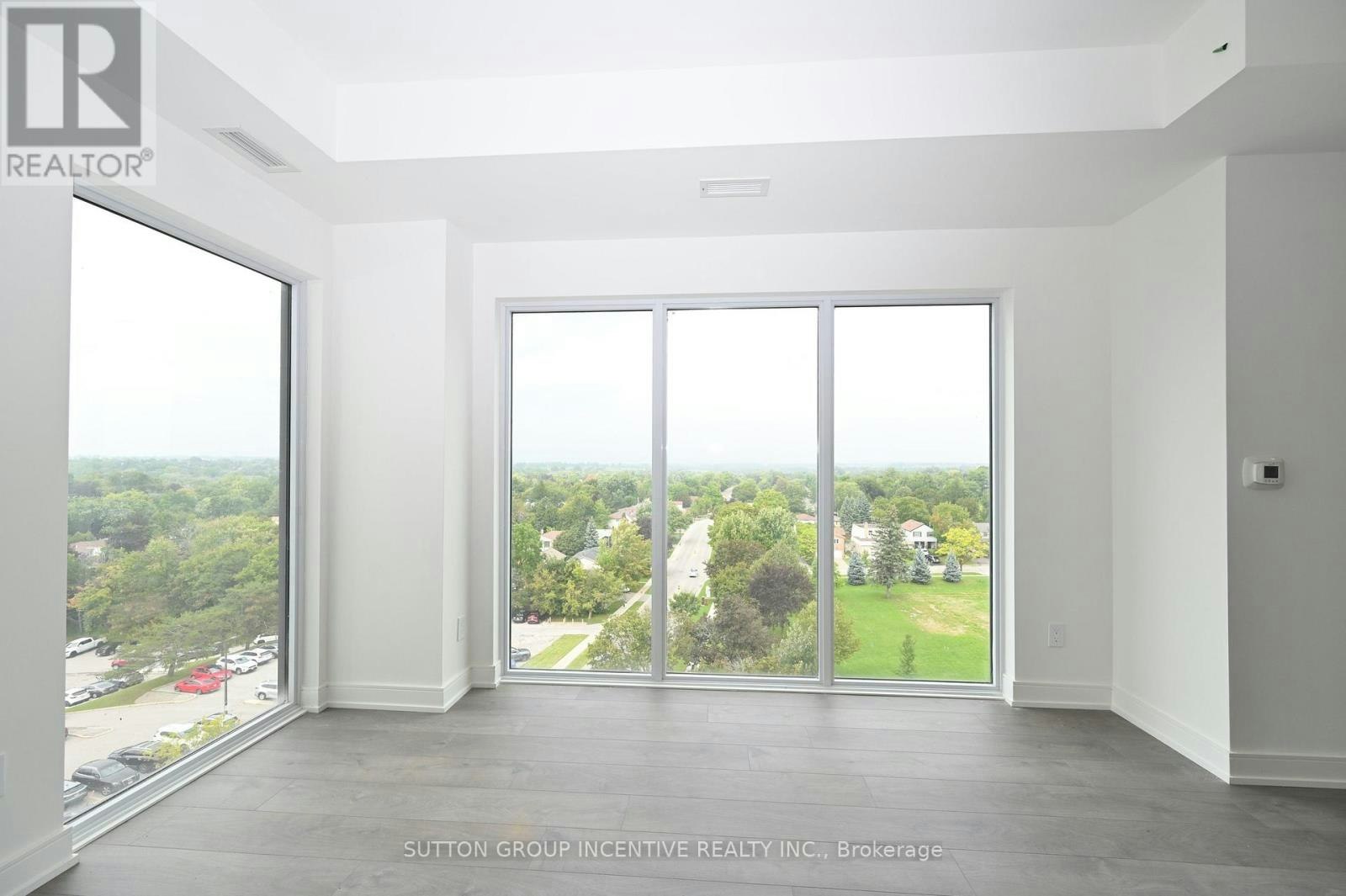 A803-705 Davis Drive, Newmarket, ON, L3Y 0J1 - 4