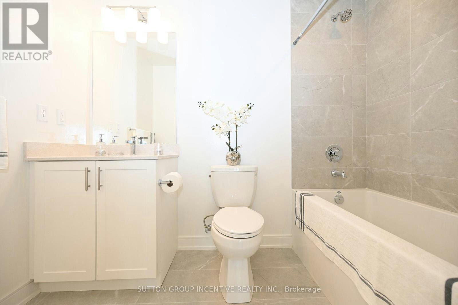 A803-705 Davis Drive, Newmarket, ON, L3Y 0J1 - 18
