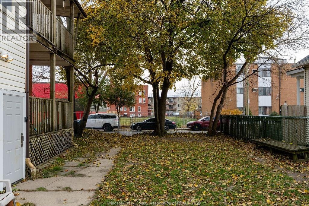487-485 Louis Avenue, Windsor, ON, N9A 1W5 - 23