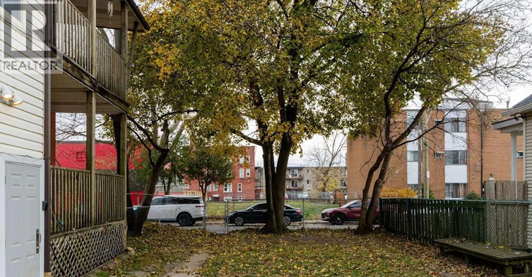 487-485 Louis Avenue, Windsor, ON, N9A 1W5 - 23