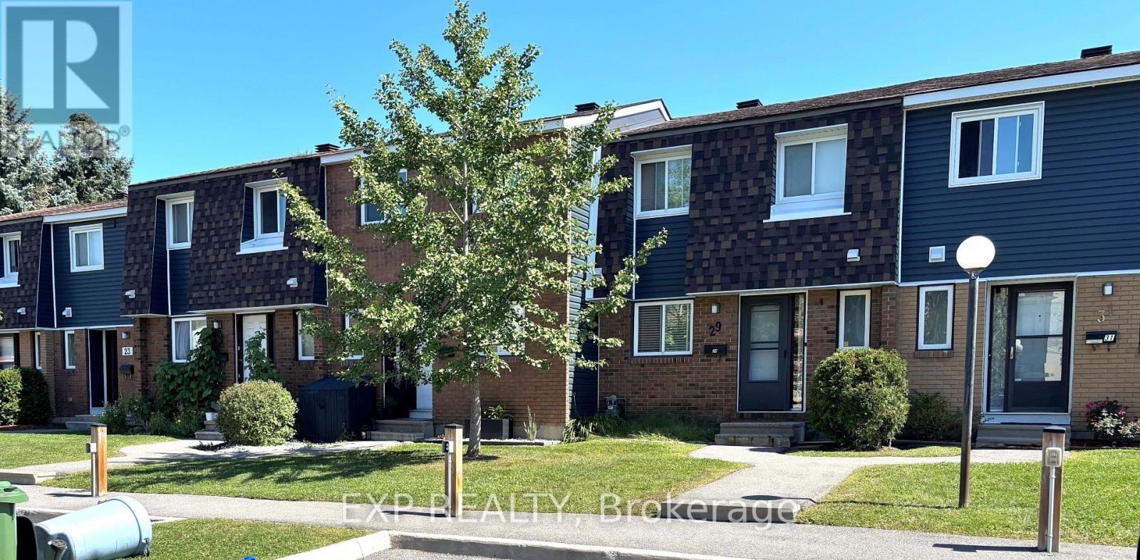 10-41 Pixley Private, Ottawa, ON, K1G 4C3