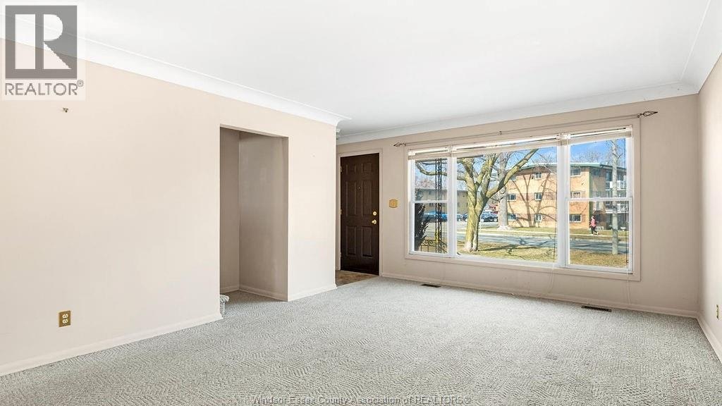 8729 Wyandotte, Windsor, ON, N8S 1V1 - 7