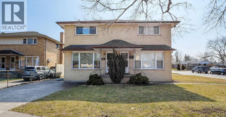 8729 Wyandotte, Windsor, ON, N8S 1V1 - 2