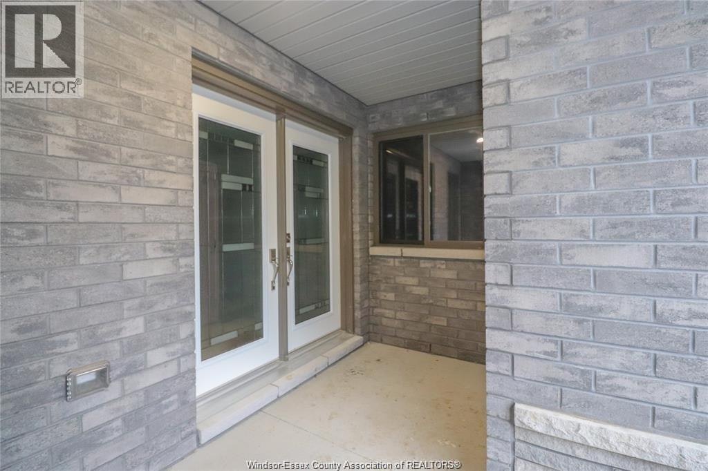 3559 Hallee, Windsor, ON, N8R 0A5 - 3