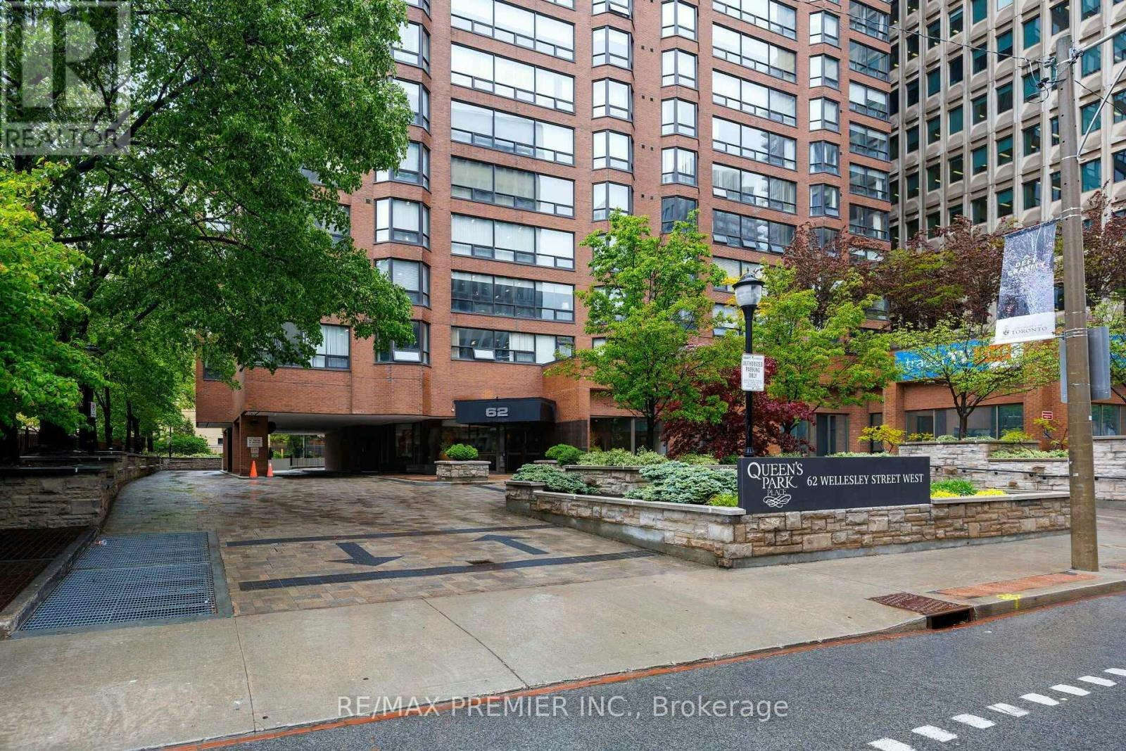 1903-62 Wellesley Street W, Toronto, ON, M5S 2X3 - 2