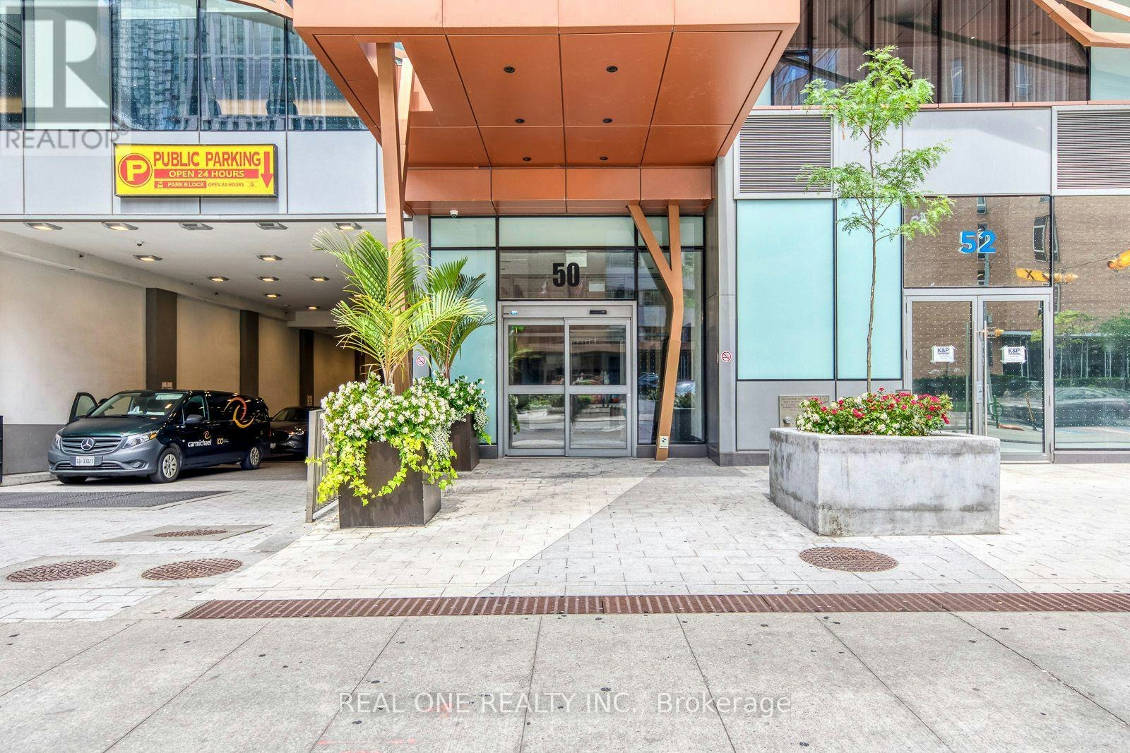 3706-50 Wellesley Street E, Toronto, ON, M4Y 0C8 - 3