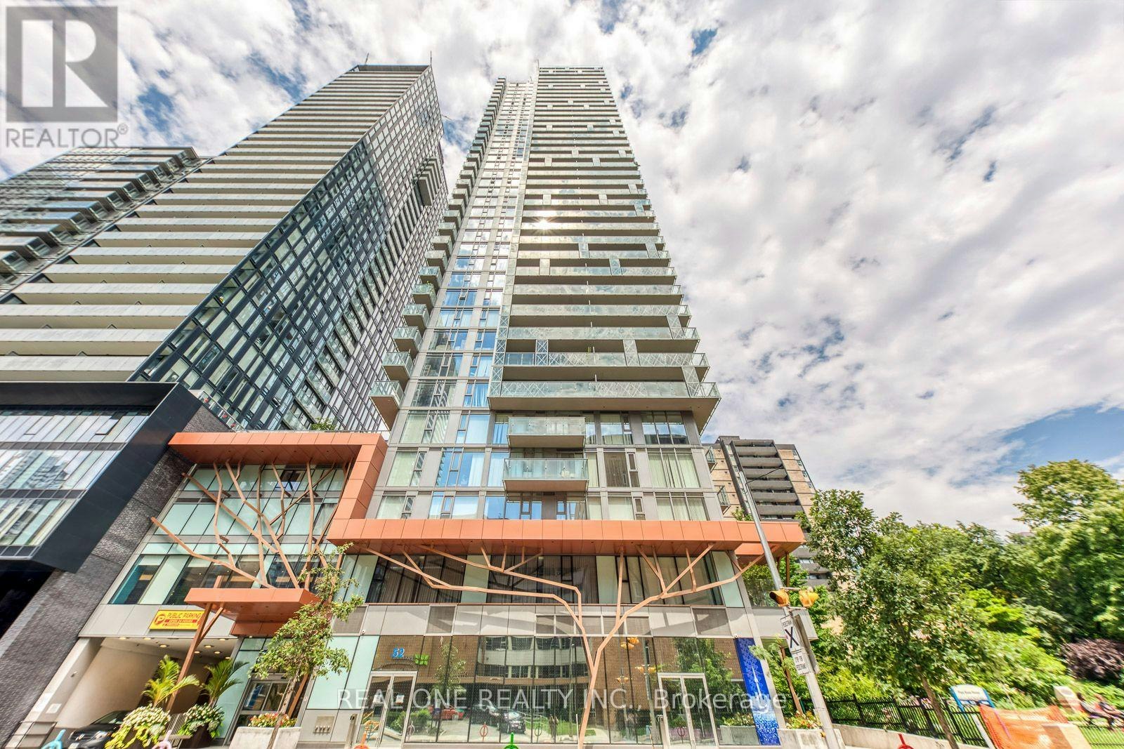 3706-50 Wellesley Street E, Toronto, ON, M4Y 0C8 - 2