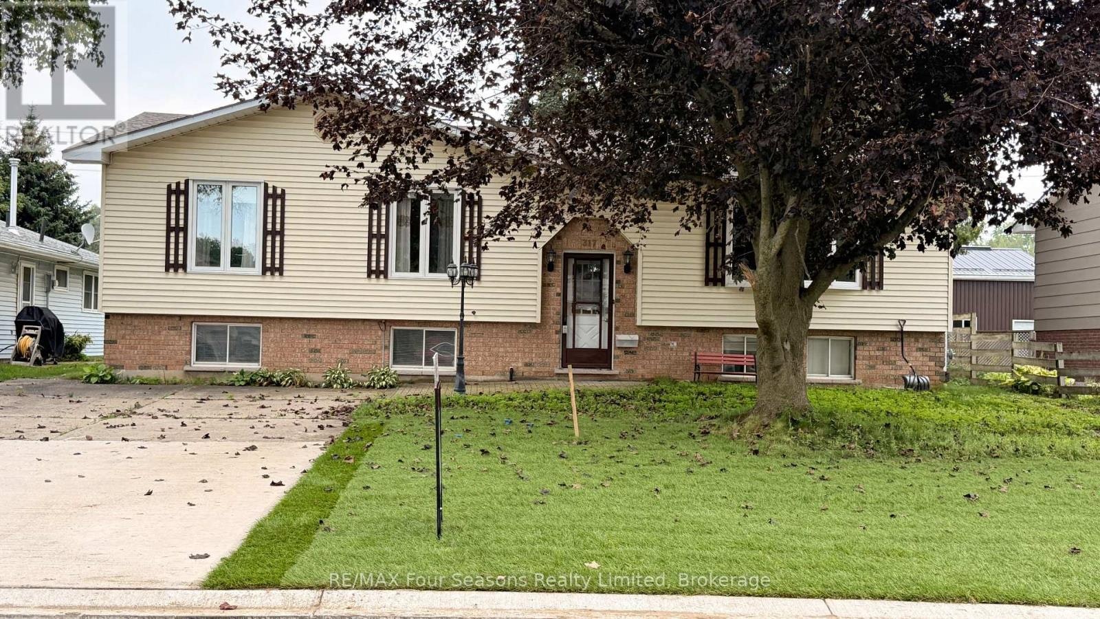317 Bricker Street, Saugeen Shores, ON, N0H 2C1