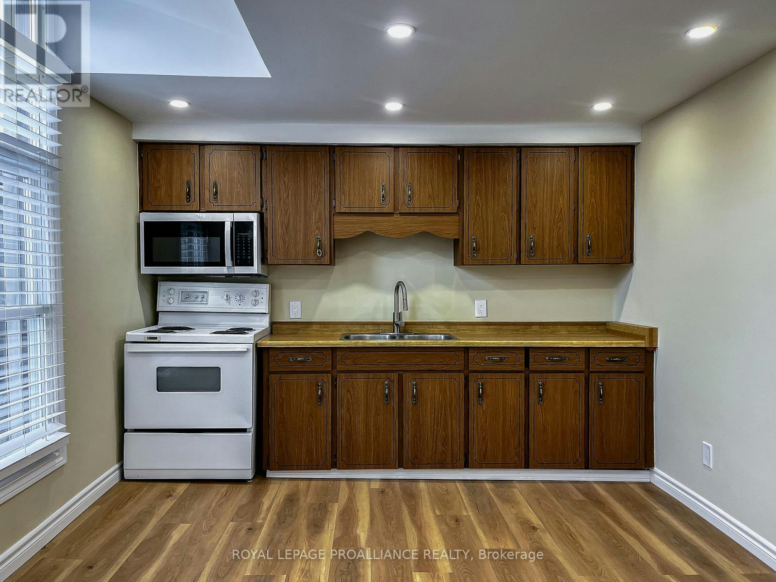 34 Main Street, Brighton, ON, K0K 1H0 - 2