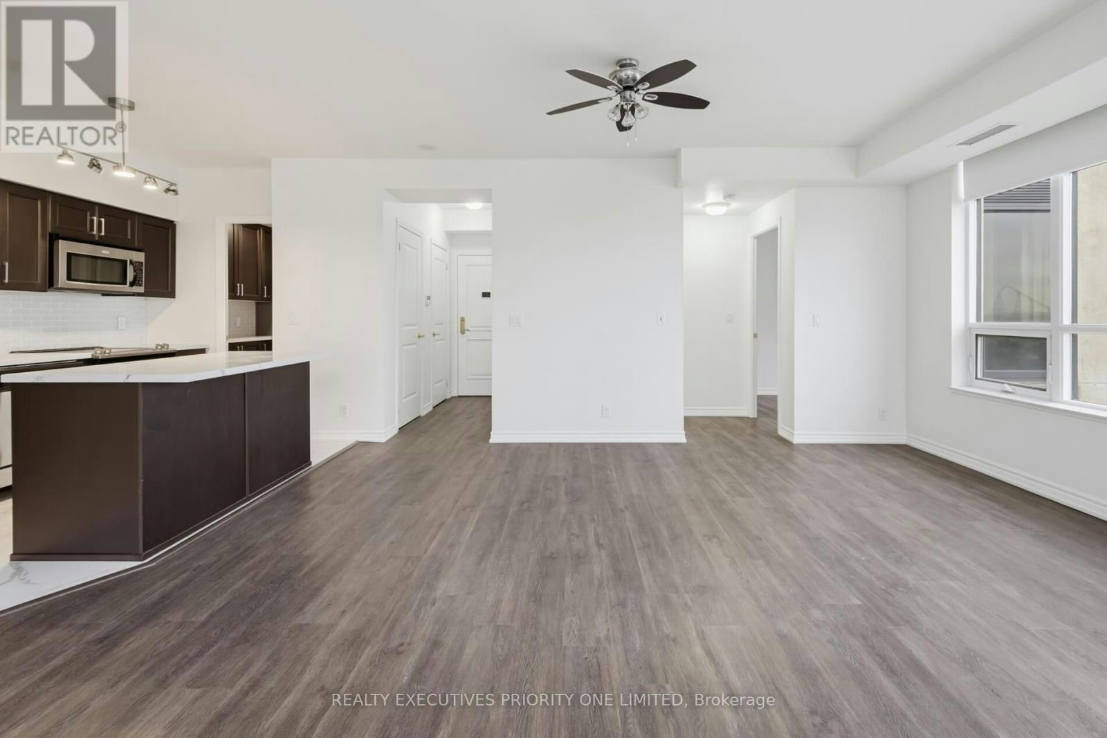 605-9225 Jane Street, Vaughan, ON, L6A 0J7 - 7