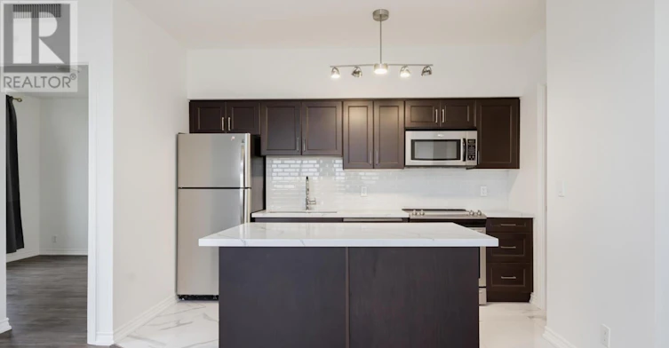605-9225 Jane Street, Vaughan, ON, L6A 0J7 - 9