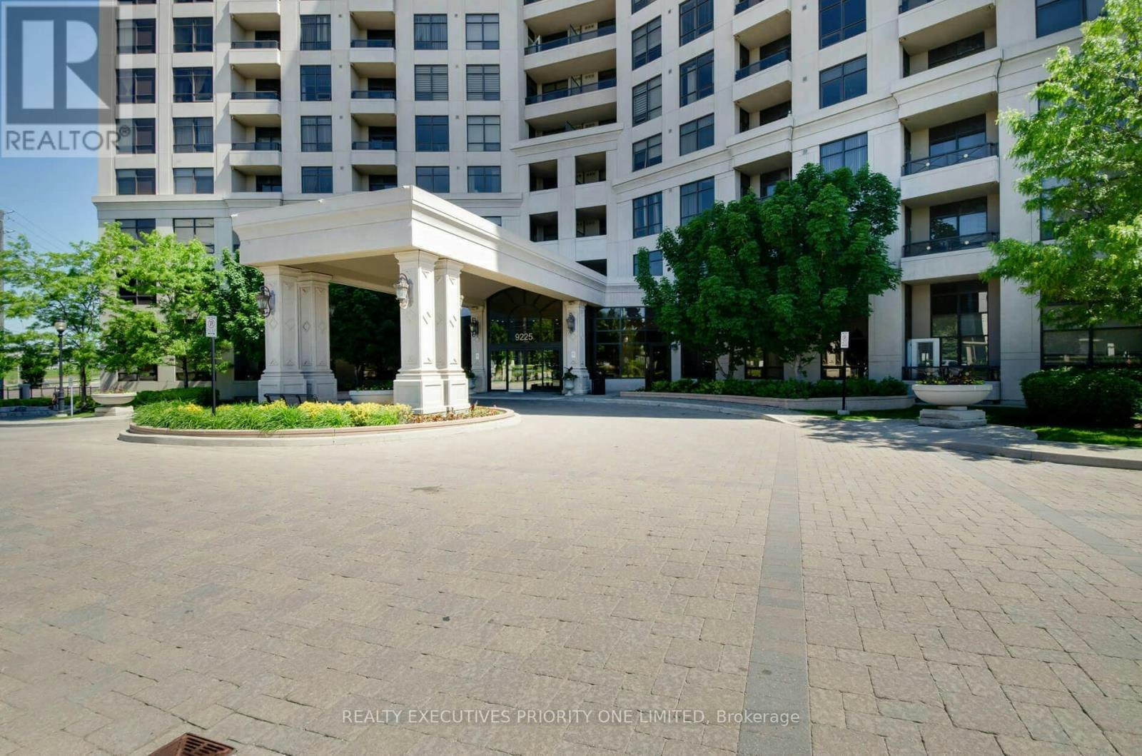 605-9225 Jane Street, Vaughan, ON, L6A 0J7 - 2
