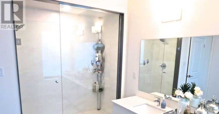MASTER ROOM-70 William Duncan Road, Toronto, ON, M3K 0C5 - 13