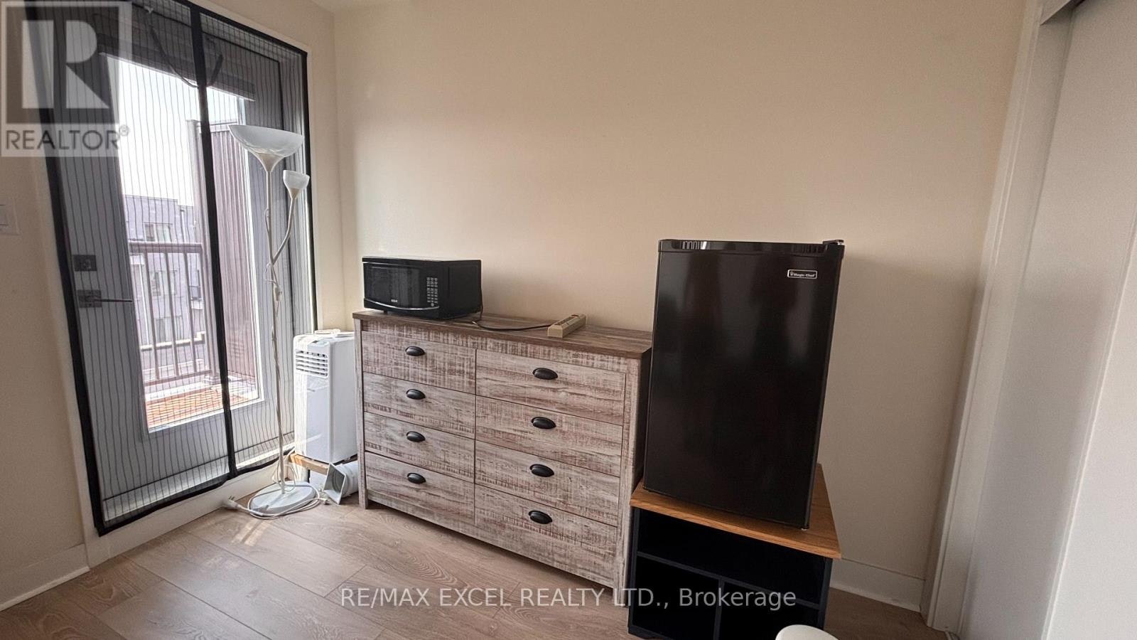 ROOM4-70 William Duncan Road, Toronto, ON, M3K 0C5 - 13