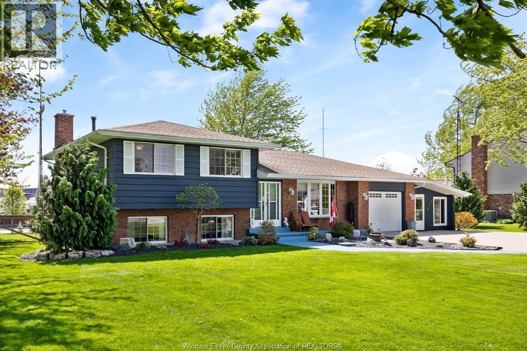 19085 Blue Water Avenue, Lakeshore, ON, N0P 2L0