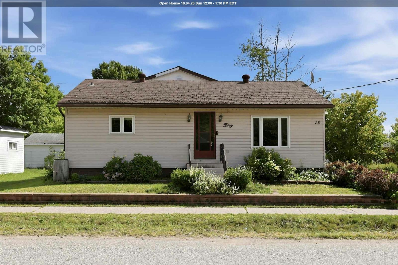 30 Adeline Avenue, Sault Ste. Marie, ON, P6B 5M4