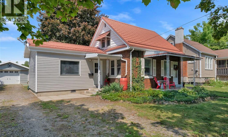 17 Willowmac Avenue
