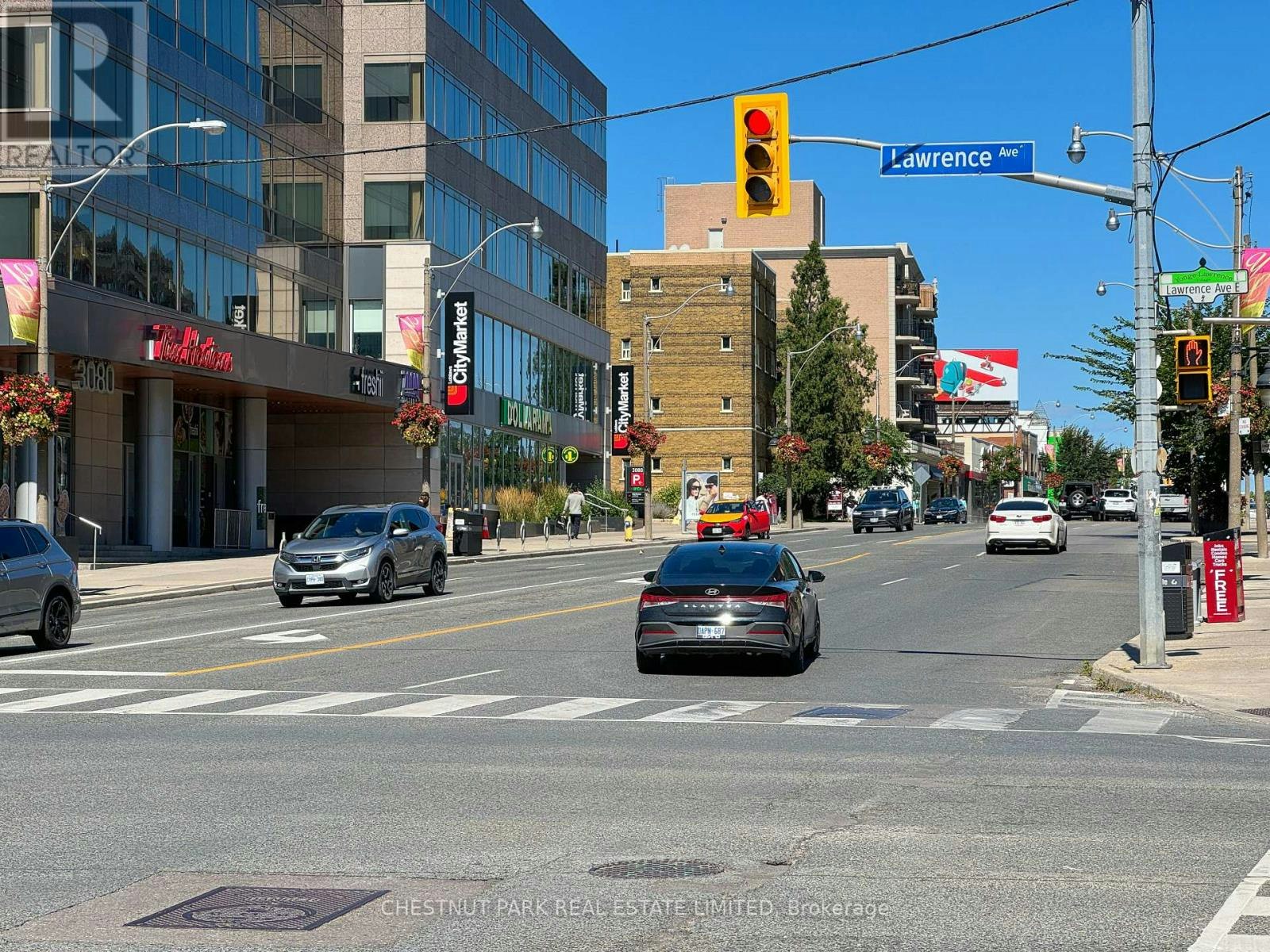 MAIN-99 Chatsworth Drive, Toronto, ON, M4R 1R8 - 27