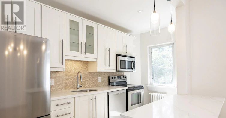 MAIN-99 Chatsworth Drive, Toronto, ON, M4R 1R8 - 14