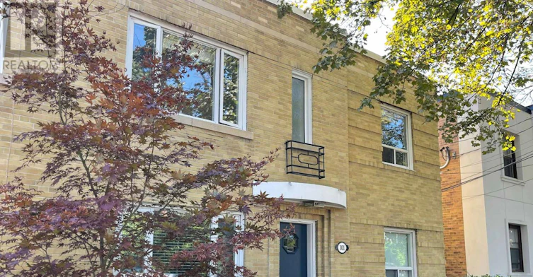 UPPER-101 Chatsworth Drive, Toronto, ON, M4R 1R8