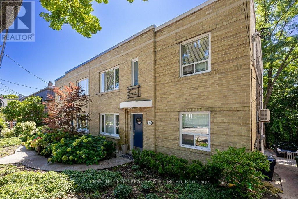 UPPER-101 Chatsworth Drive, Toronto, ON, M4R 1R8 - 2