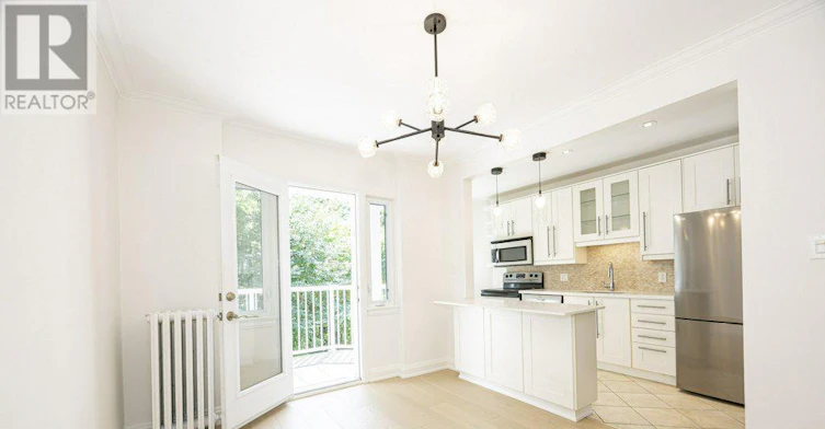UPPER-101 Chatsworth Drive, Toronto, ON, M4R 1R8 - 10