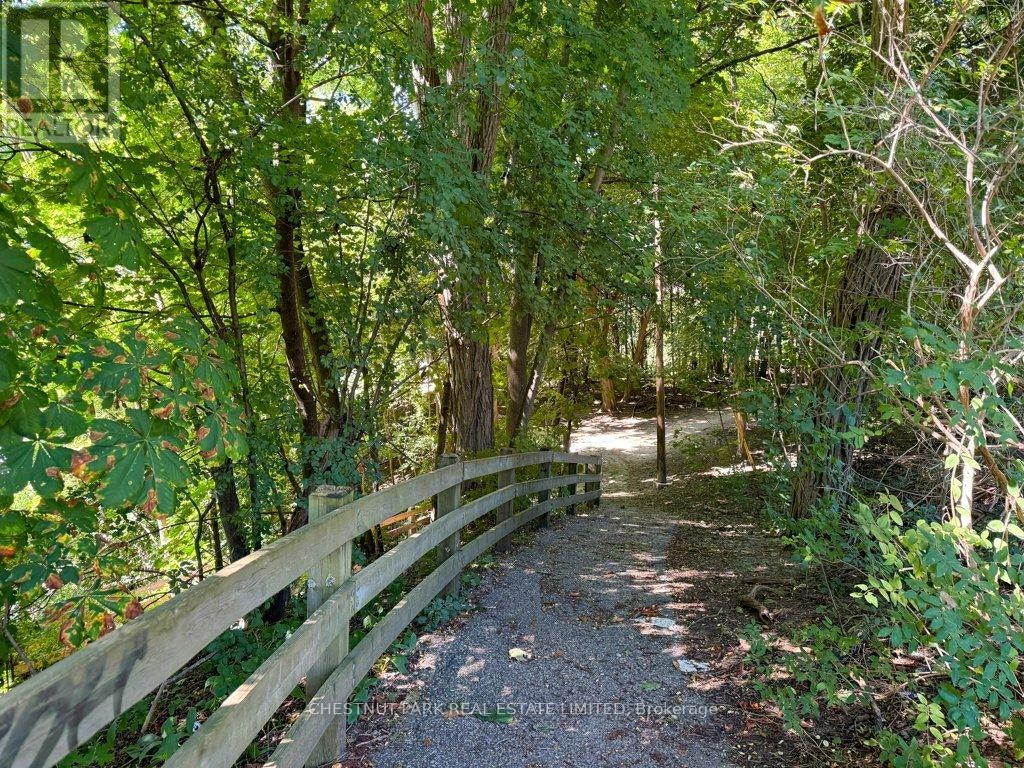 UPPER-101 Chatsworth Drive, Toronto, ON, M4R 1R8 - 18