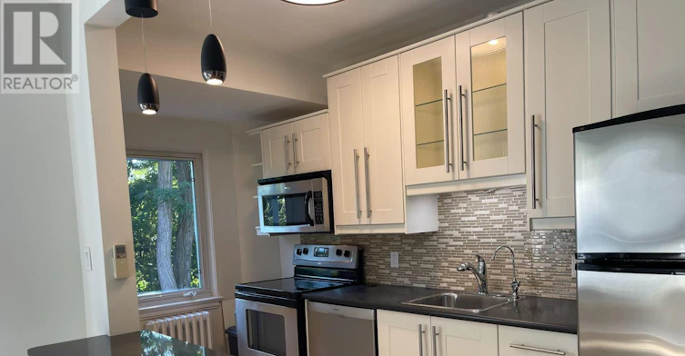 UPPER-101 Chatsworth Drive, Toronto, ON, M4R 1R8 - 6