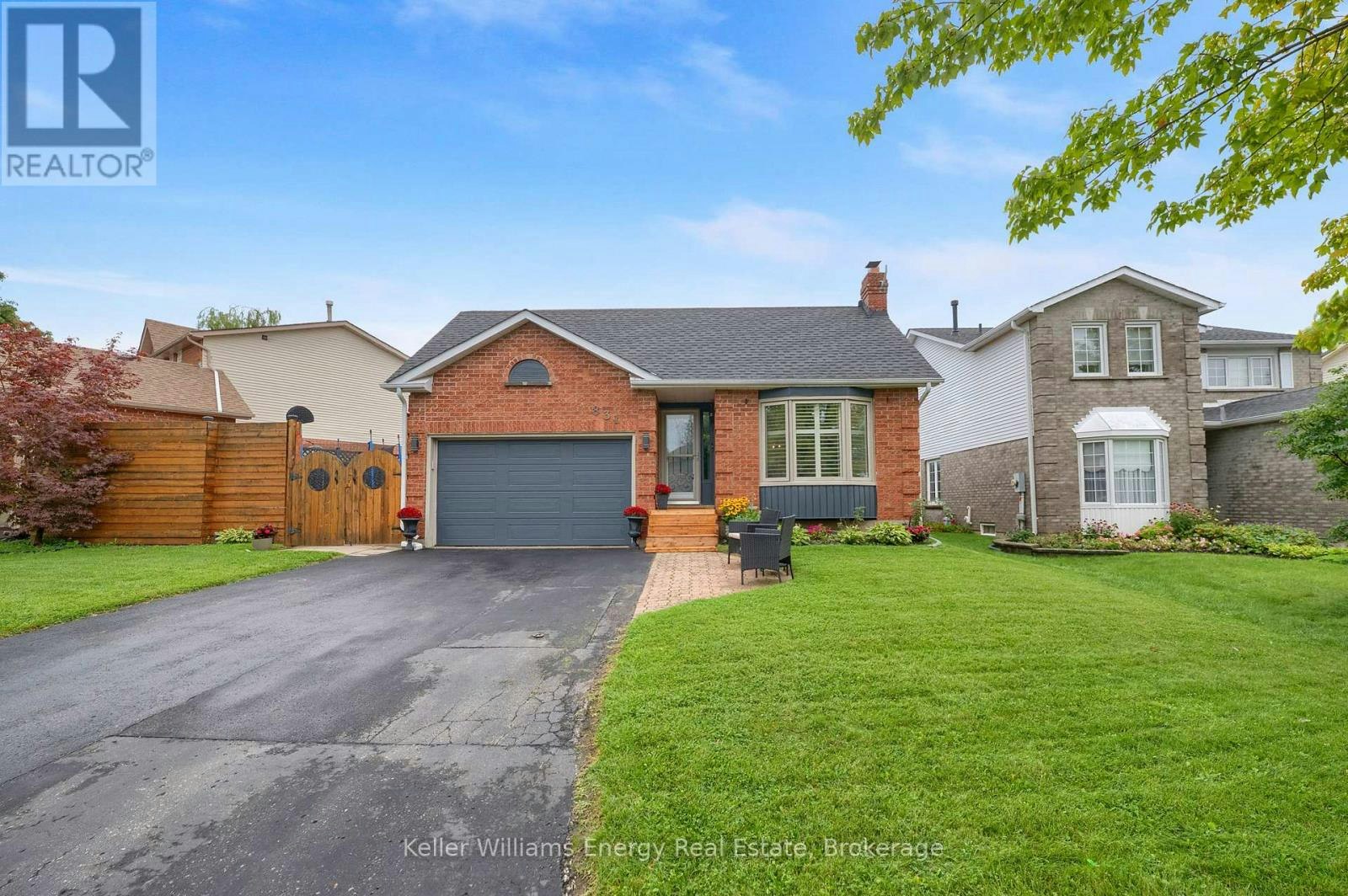 831 Lavis Street, Oshawa, ON, L1K 1W8