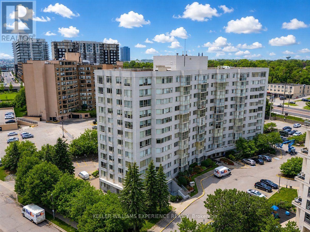 503-270 Davis Drive, Newmarket, ON, L3Y 8K2
