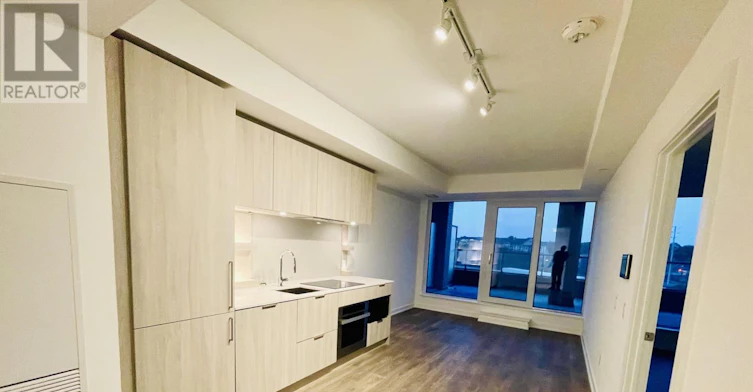 206-28 Ann Street, Mississauga, ON, L5G 0E1 - 3