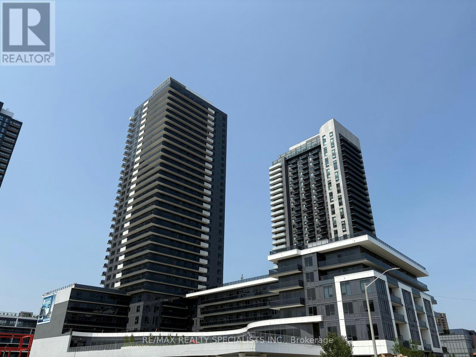 2609-5105 Hurontario Street, Mississauga, ON, L4Z 0C9