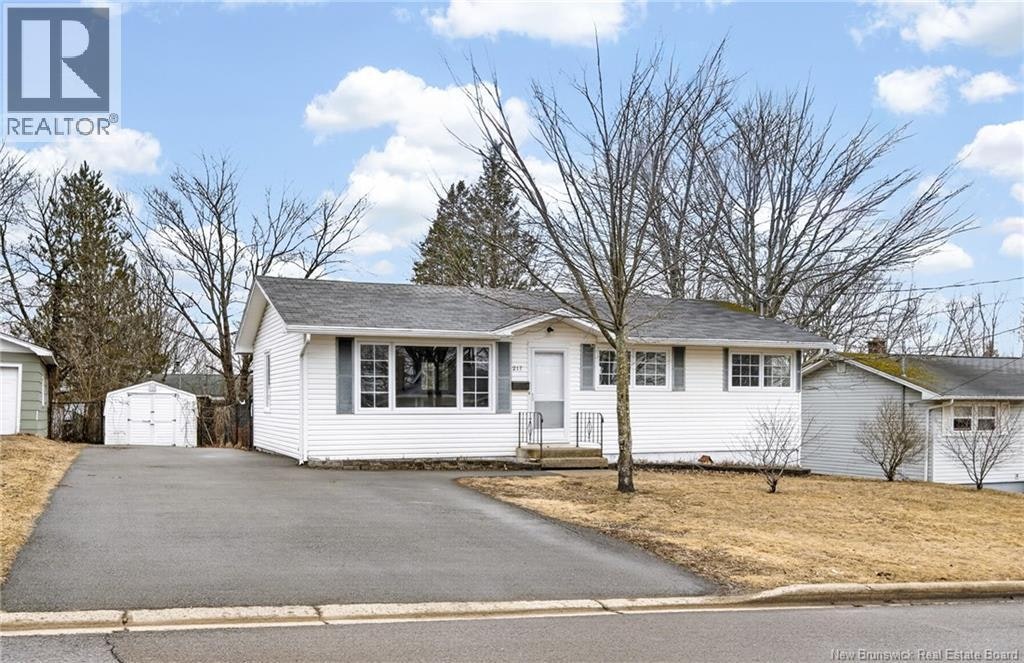 217 Canterbury Avenue, Riverview, NB, E1B 2R6