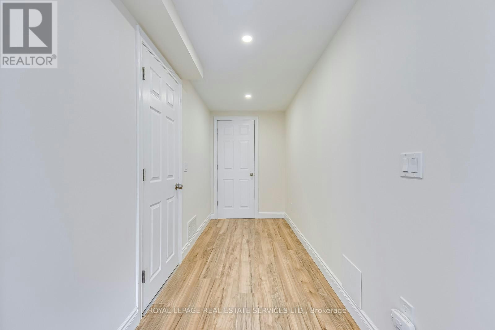 22 Callon Drive, Hamilton, ON, L9K 3K9 - 33