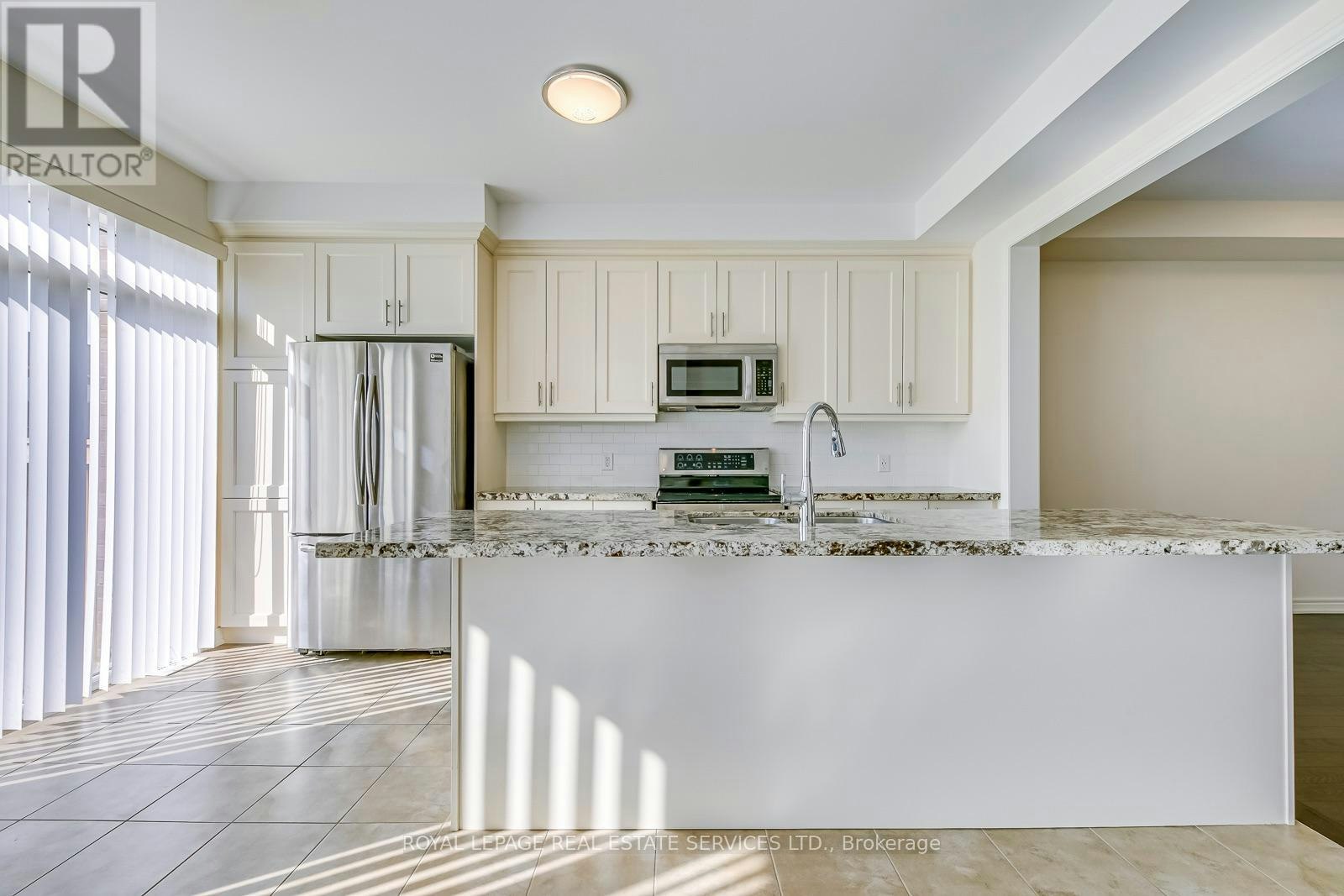 22 Callon Drive, Hamilton, ON, L9K 3K9 - 9