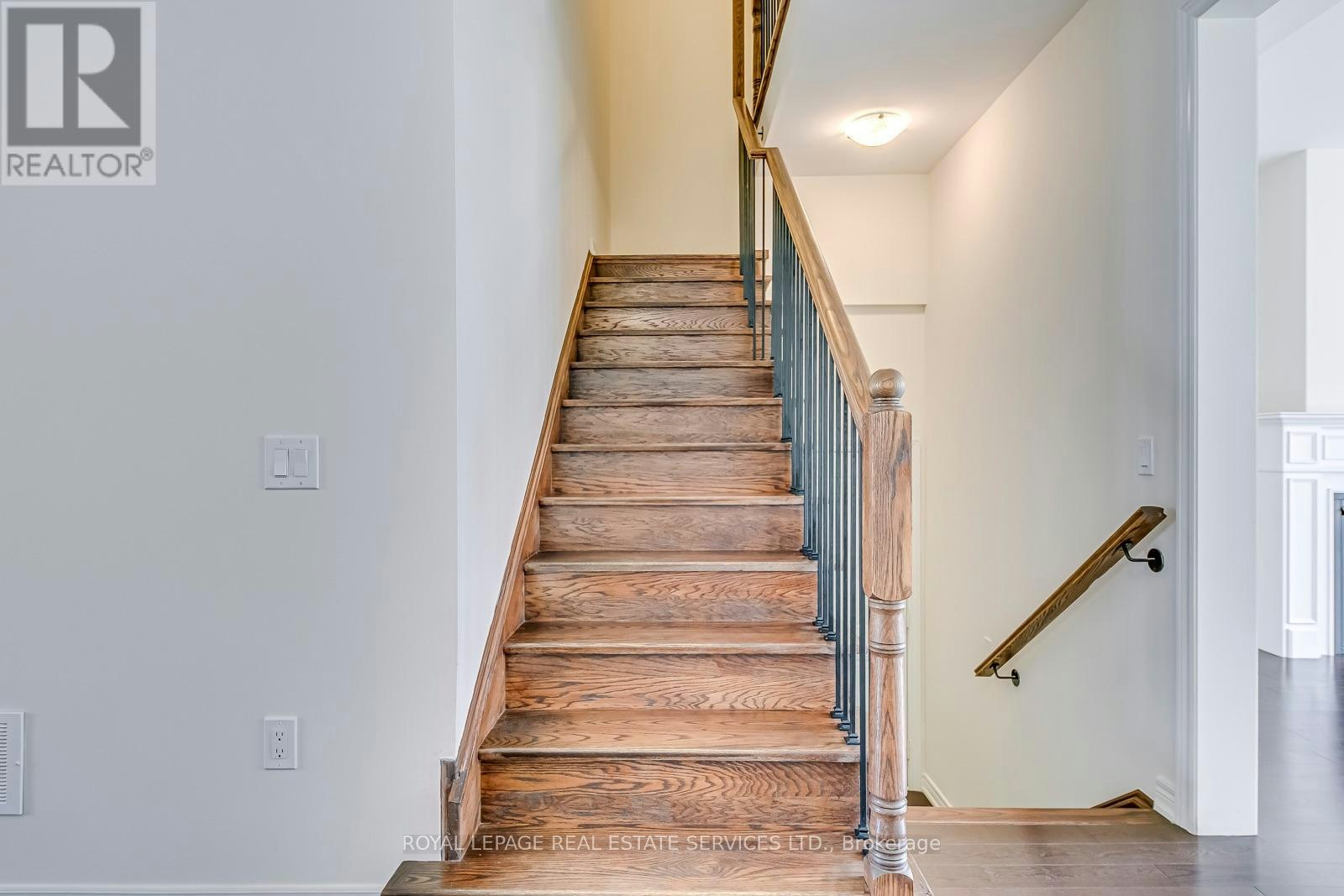 22 Callon Drive, Hamilton, ON, L9K 3K9 - 18