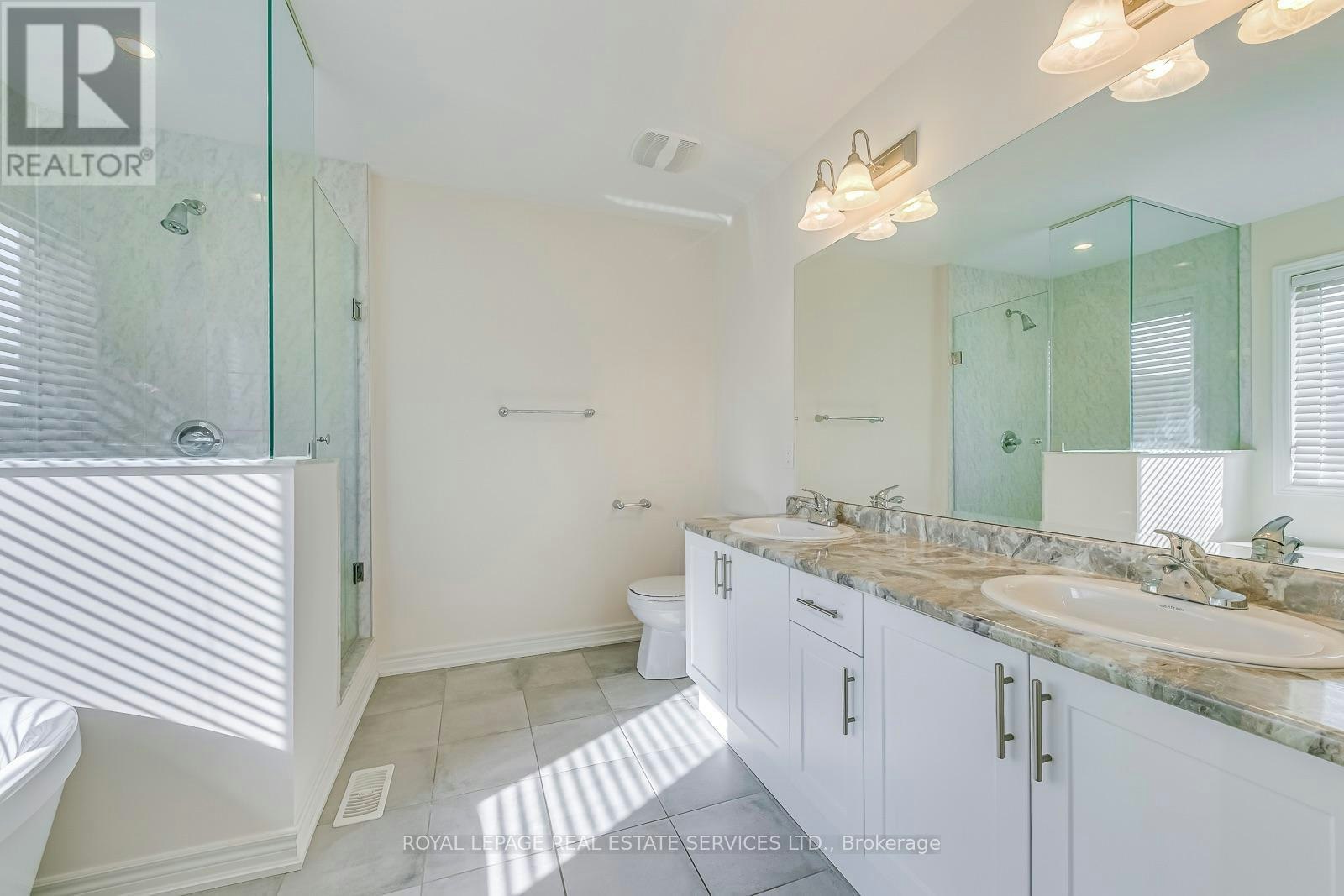 22 Callon Drive, Hamilton, ON, L9K 3K9 - 23