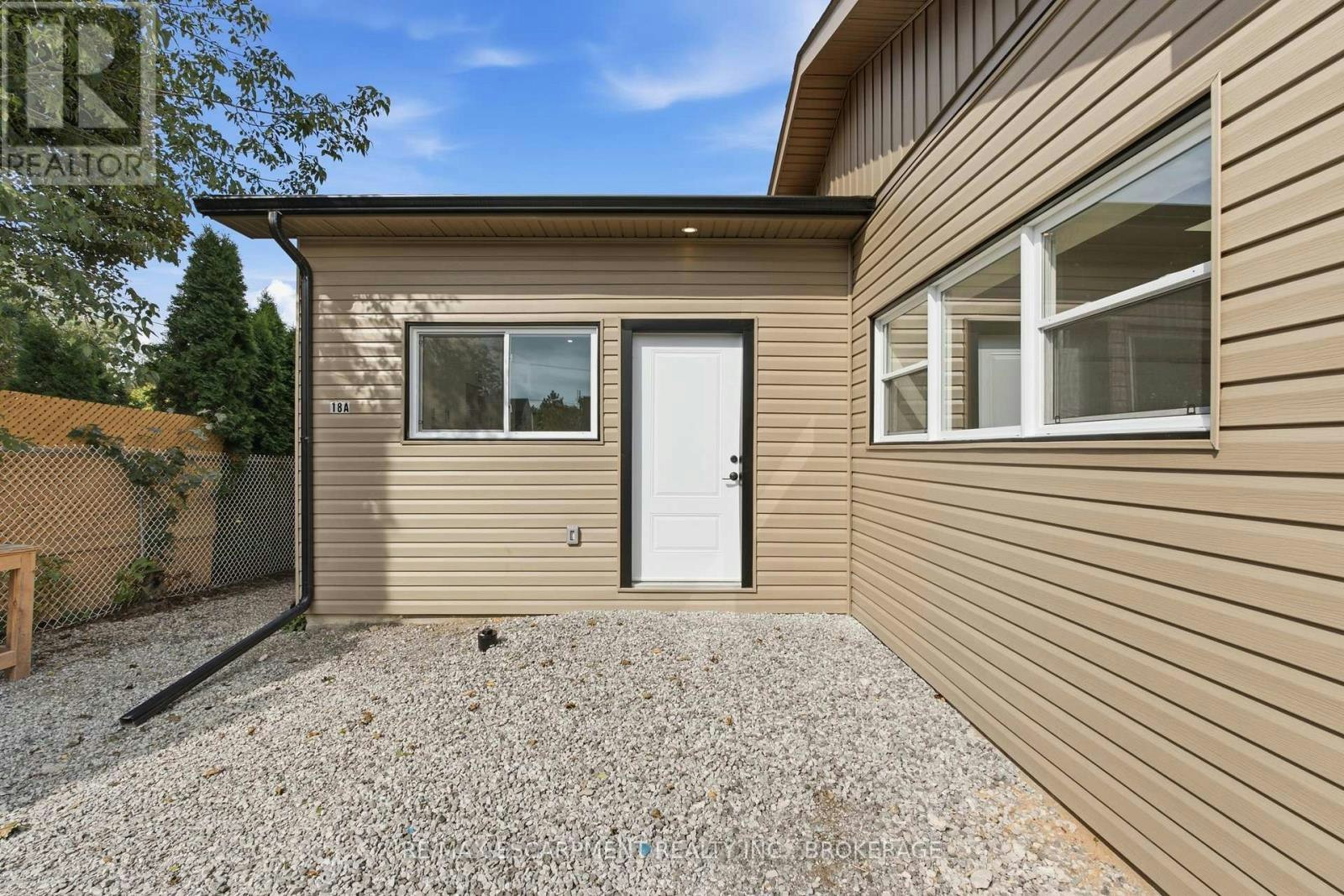 3-18 Princess Street, St. Catharines, ON, L2P 2R1 - 2