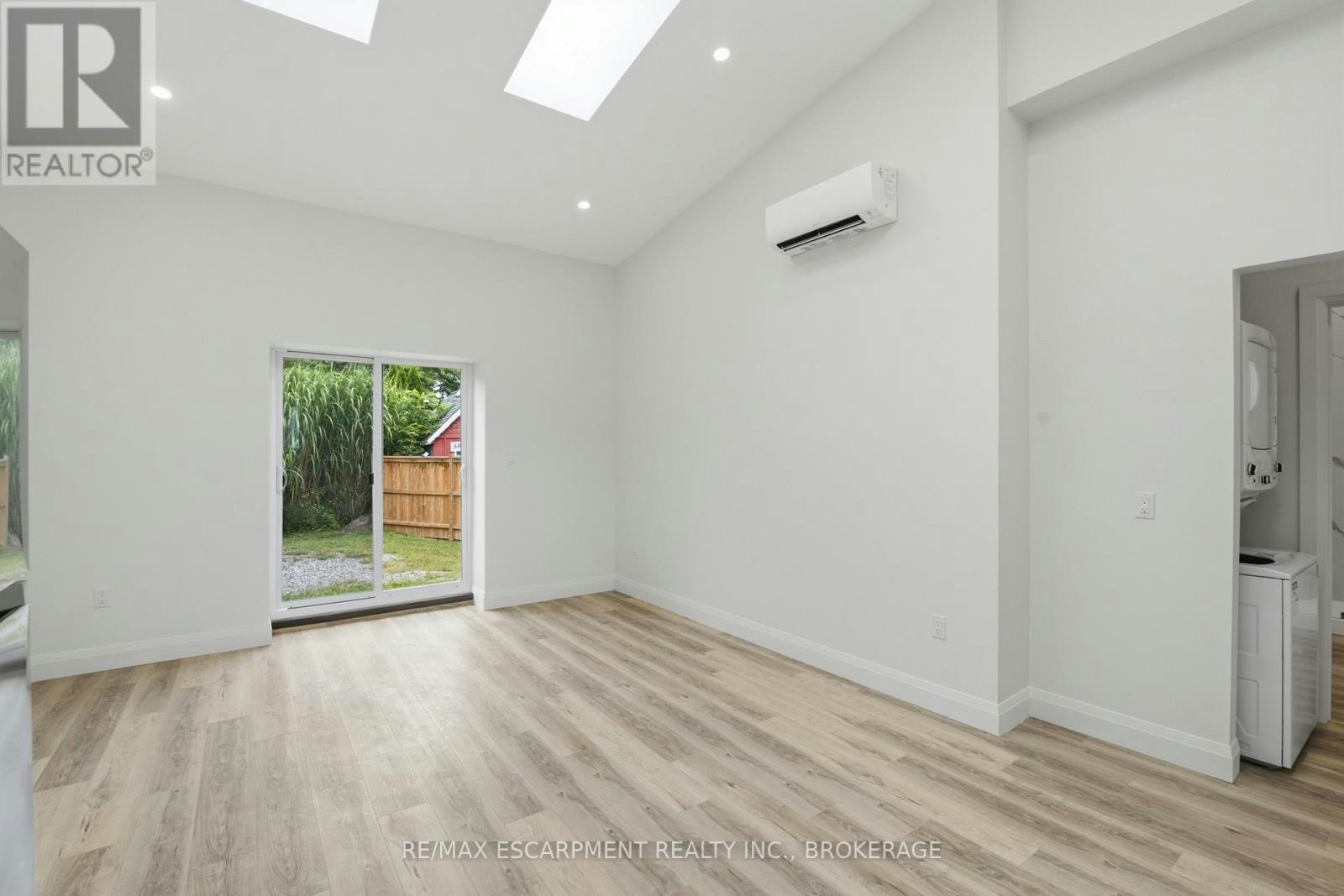 3-18 Princess Street, St. Catharines, ON, L2P 2R1 - 9