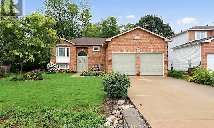 49 Royal Beech Drive