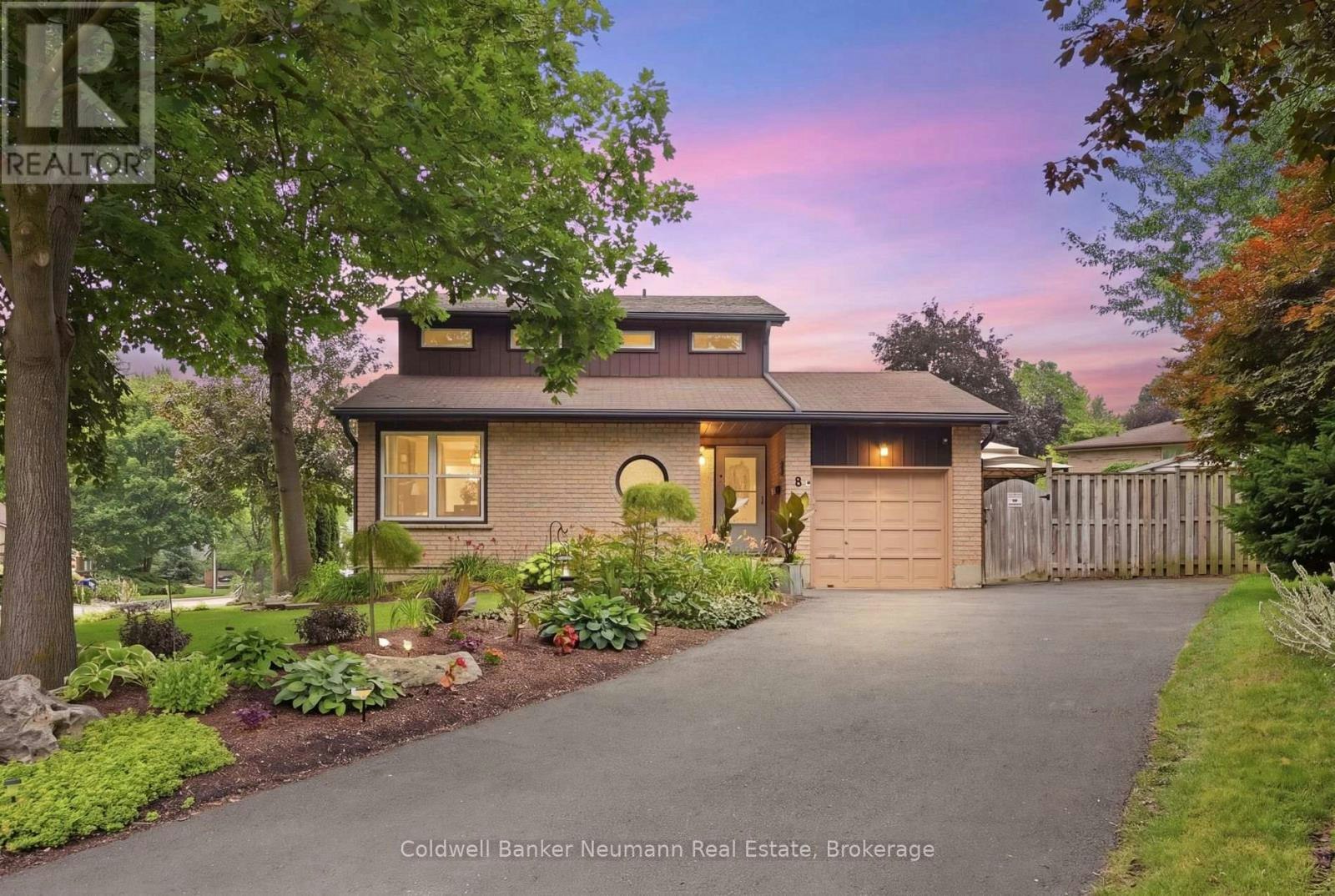 8 Pickwick Place, Guelph, ON, N1H 7V8