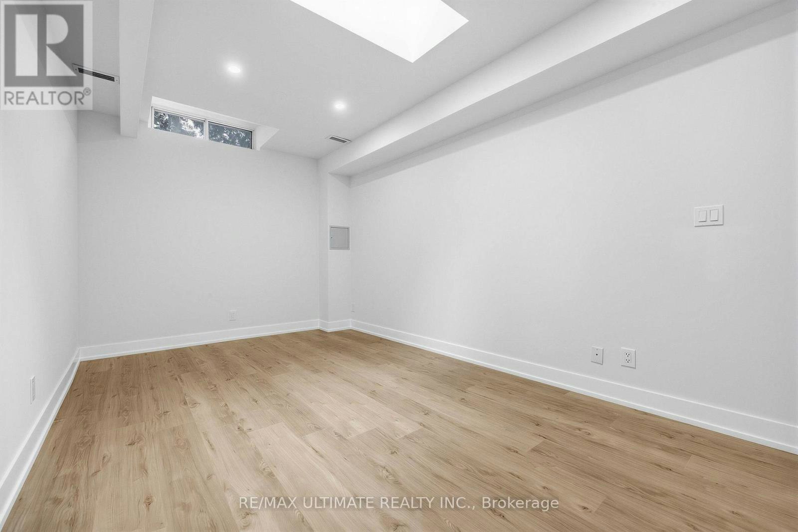 202-229 Spadina Avenue, Toronto, ON, M5T 2E2 - 18