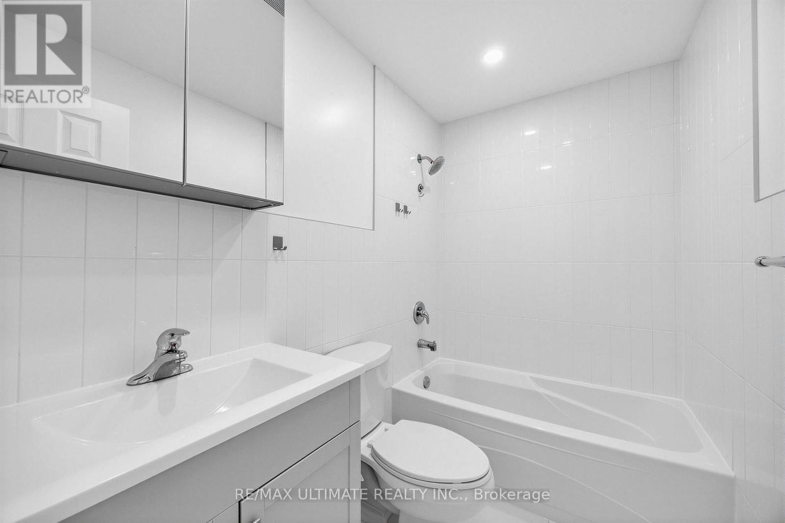 202-229 Spadina Avenue, Toronto, ON, M5T 2E2 - 24