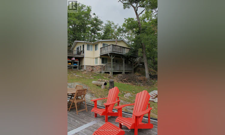 3559 Harbour Point Lane