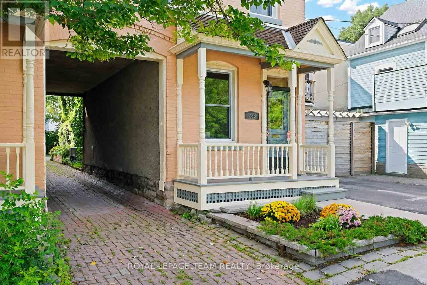 236 Cathcart Street, Ottawa, ON, K1N 5C3
