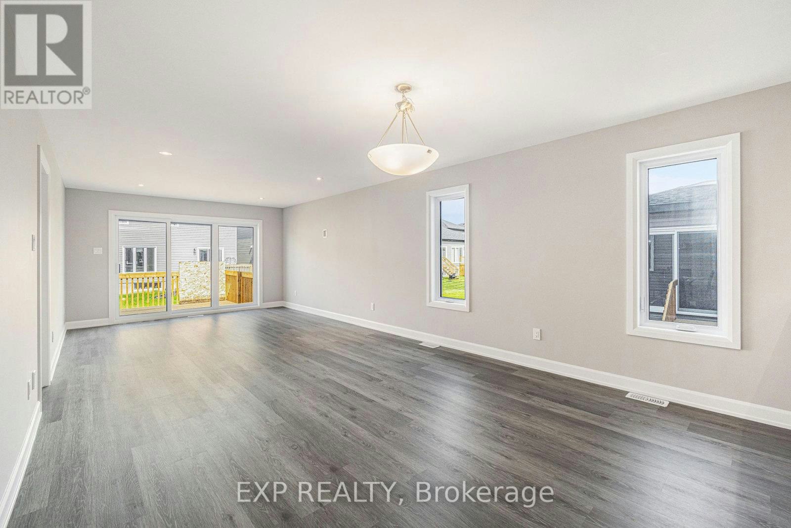 1227 Montblanc Crescent, Russell, ON, K0A 1W0 - 5