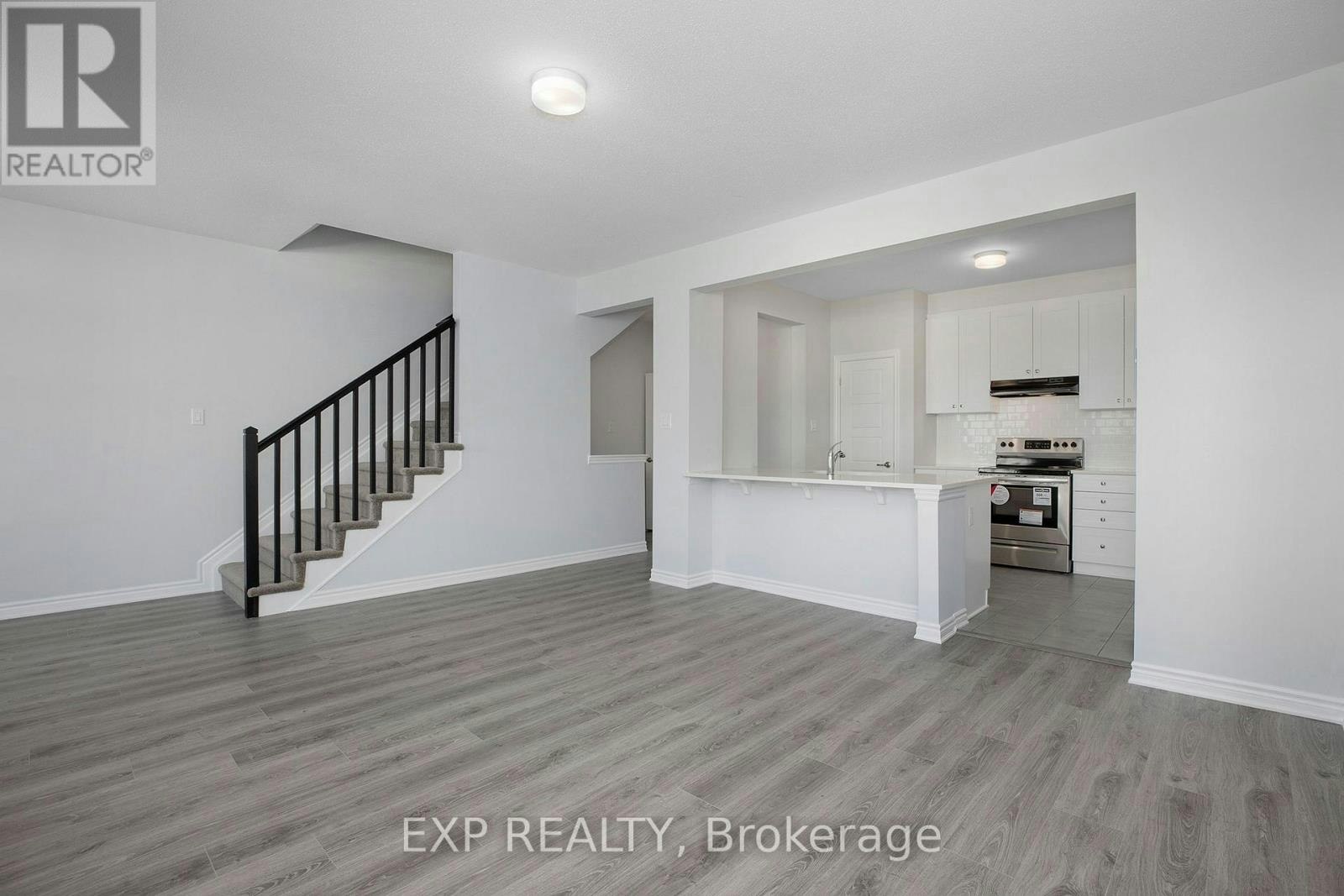 96 Ballinora Way, Ottawa, ON, K2S 0V5 - 2